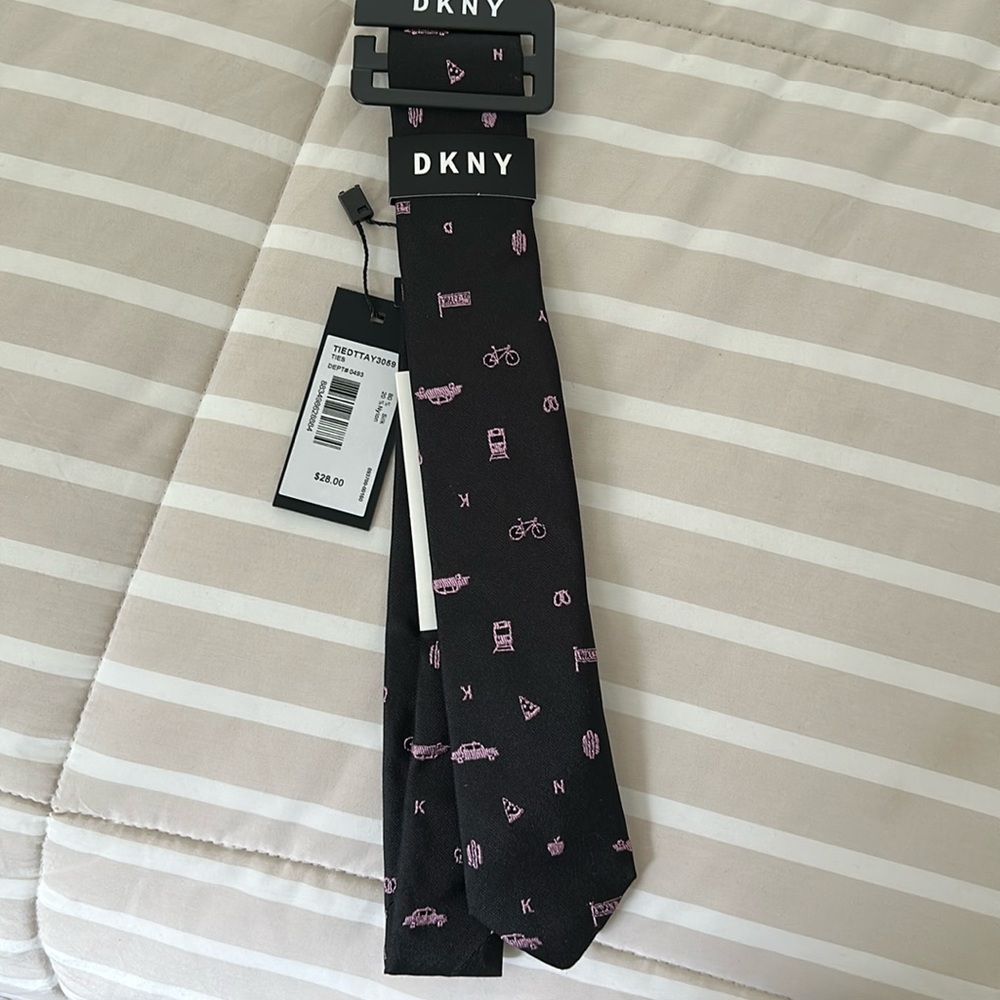 DKNY boys tie